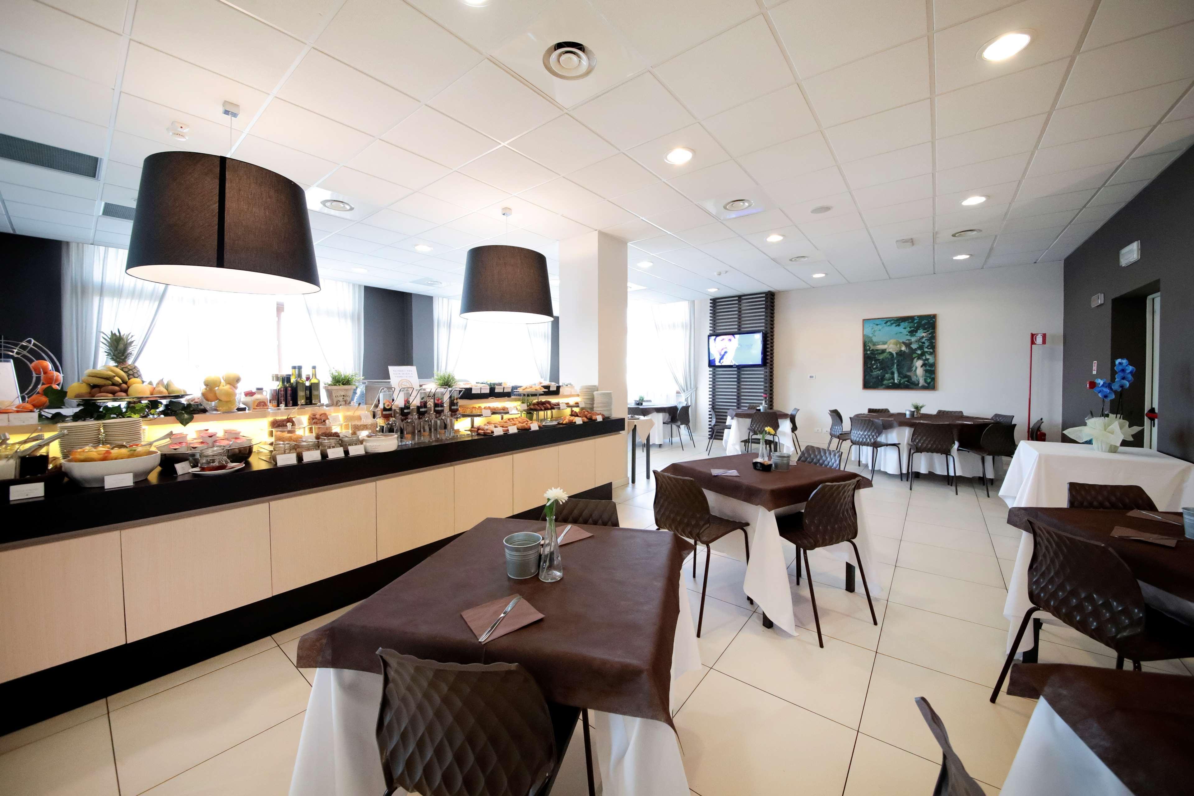 Best Western Hotel Cristallo Mantova Virgilio Exterior photo